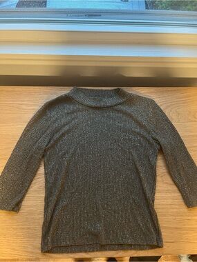 Ribbed Knit Top in Green